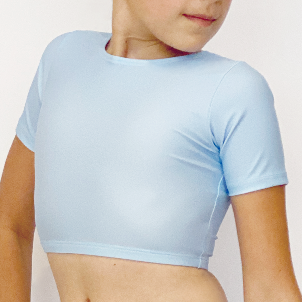 Kikx Crop Top with Short Sleeves in Plain Pastel Blue