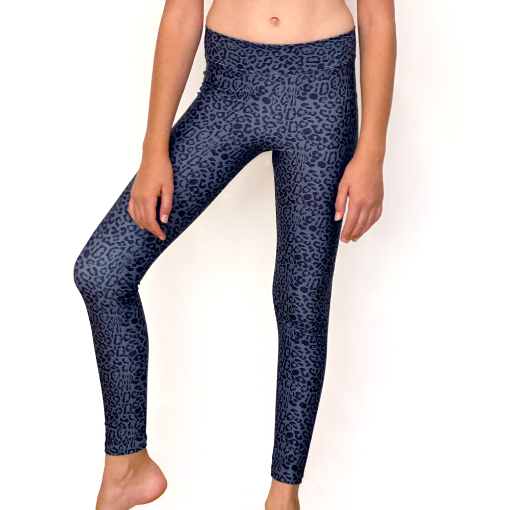 Kikx Full Length Leggings with High Waist in Leopard Print on Dark Grey