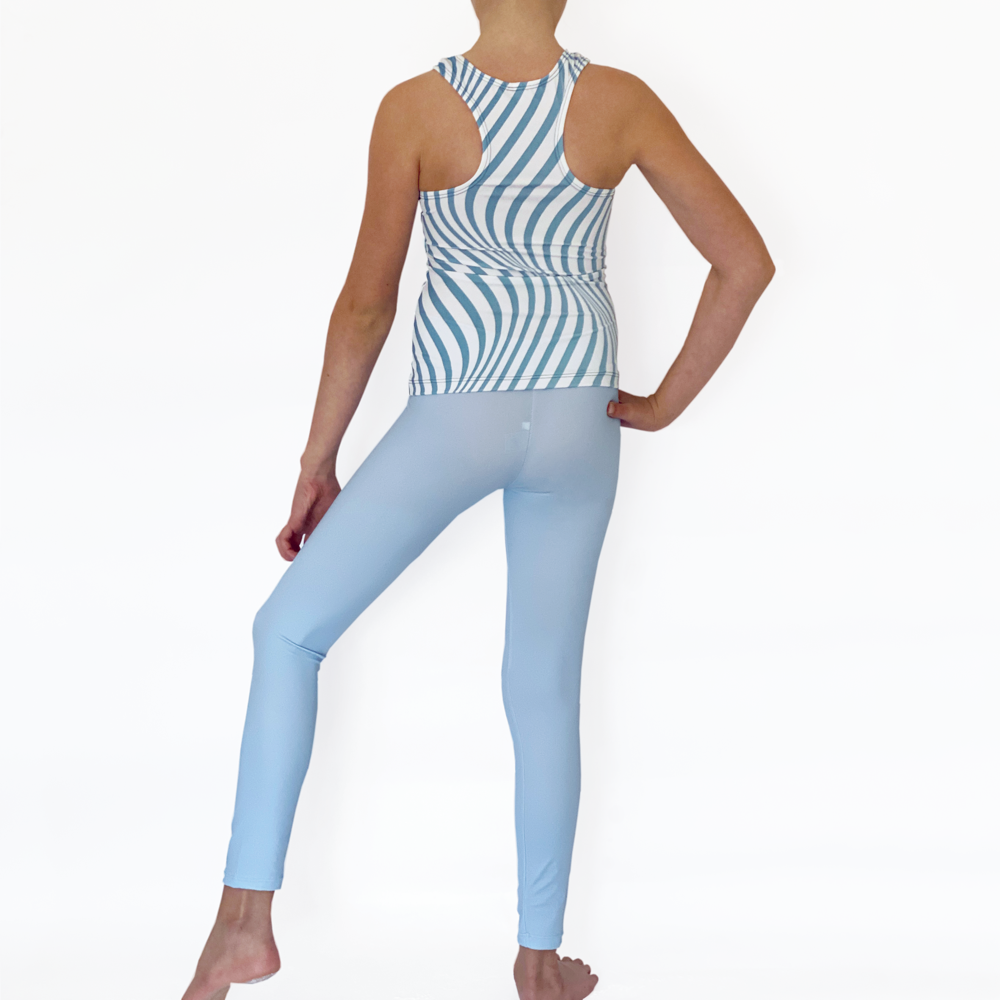 Kikx Kayla Style Sleeveless Full Length Racer Back Top in Large Wavy Illusion Blended Aqua to Teal on White