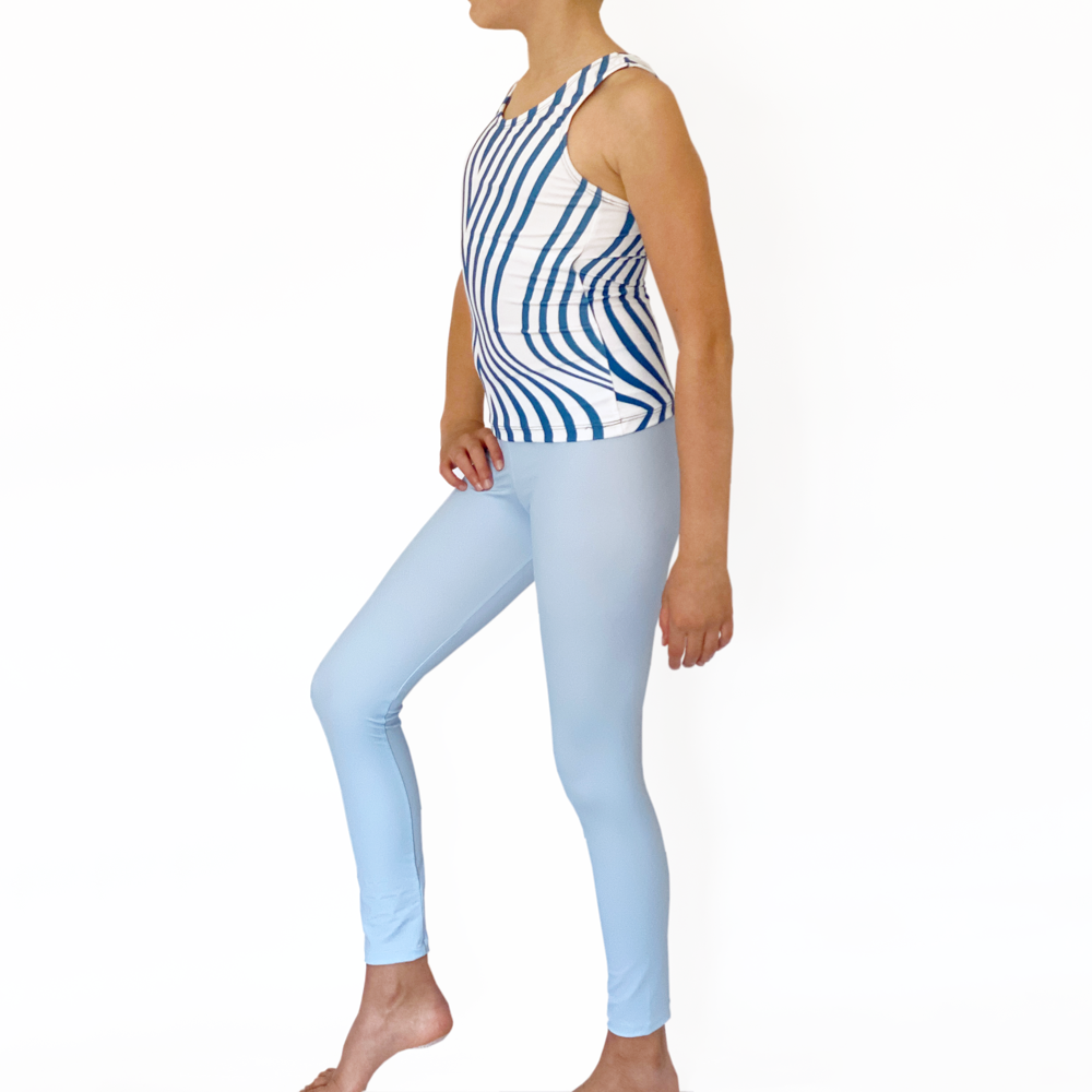 Kikx Kayla Style Sleeveless Full Length Racer Back Top in Large Wavy Illusion Dark Blue on White