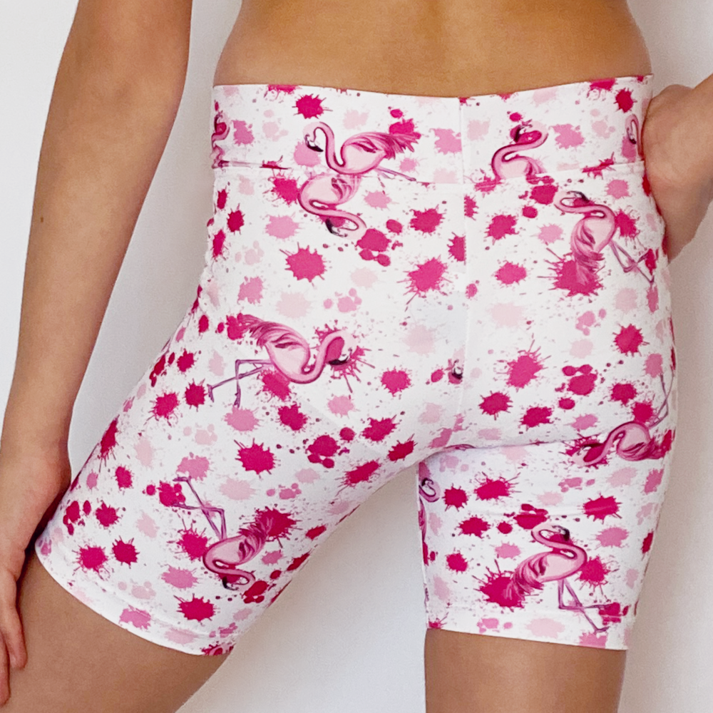 Kikx Mid Thigh Length Leggings with High Waist in Flamingos in Splashes on White