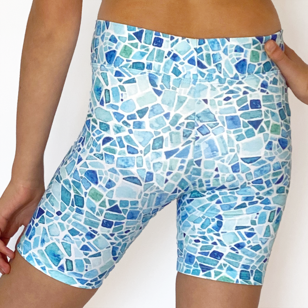 Kikx Mid Thigh Length Leggings with High Waist in Mosaic Mania on White