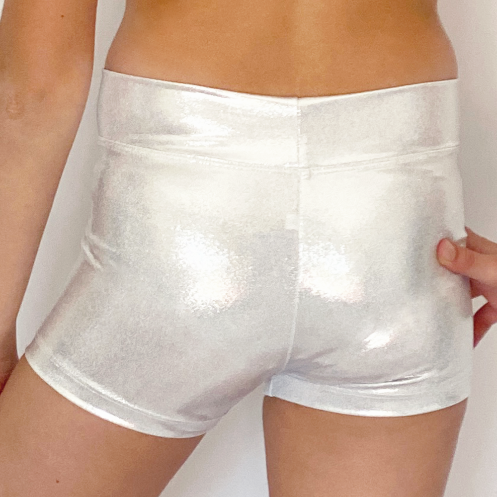 Kikx Gymnastics Hot Pants with High Waist in Mystique Silver and White